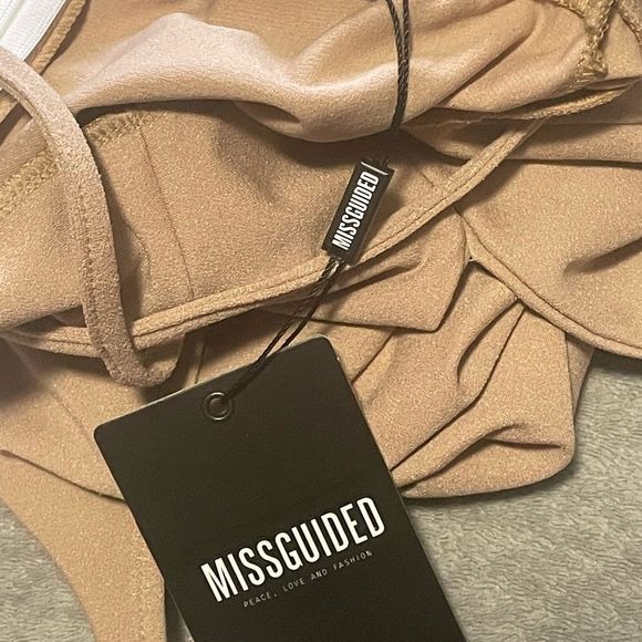MISSGUIDED extreme plunge body con dress size 4 taupe new with tags - Picture 5 of 10